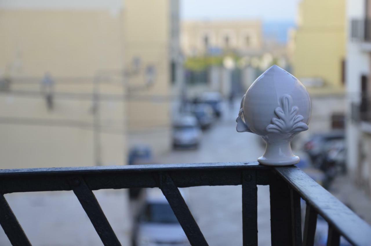 Mare Rooms Bari Old Town Center Bagian luar foto
